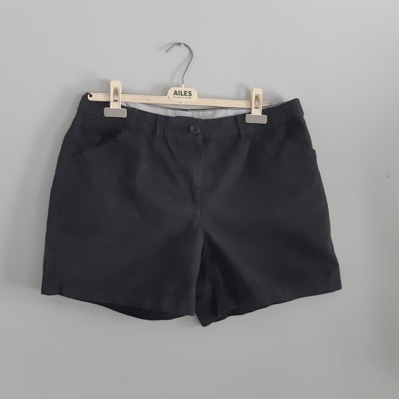 🍉 Reitmans women's short size 15 GUC black 100% cotton breathable no stretch - Picture 3 of 12
